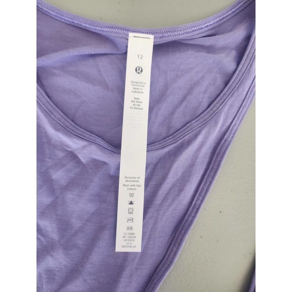 NWT Lululemon Shoulder Cut Out Yoga Tank Top Size 12 Dark Lavender - Picture 7 of 9